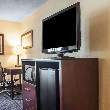Comfort Inn Feasterville - טרבוס מראה חיצוני תמונה